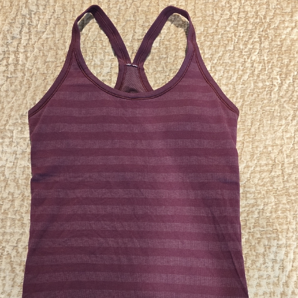 Lulu Burgundy Striped Women's Workout Tank Top Size 6